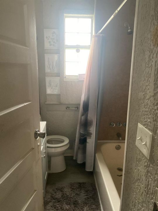 MEdbe50da34a709244345b3ac843b99733