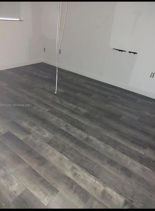 В аренду: $2,300 (2 спален, 2 ванн, 936 Квадратных фут)