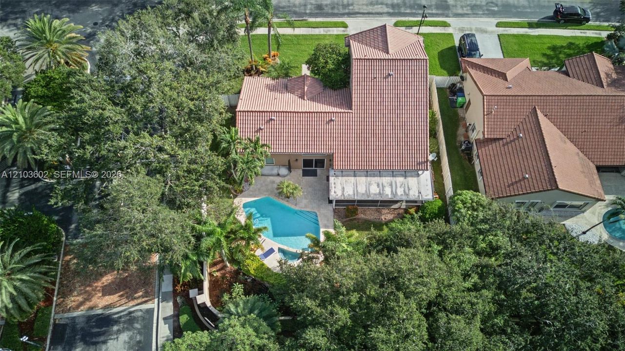 En Venta: $960,000 (3 camas, 2 baños, 2336 Pies cuadrados)