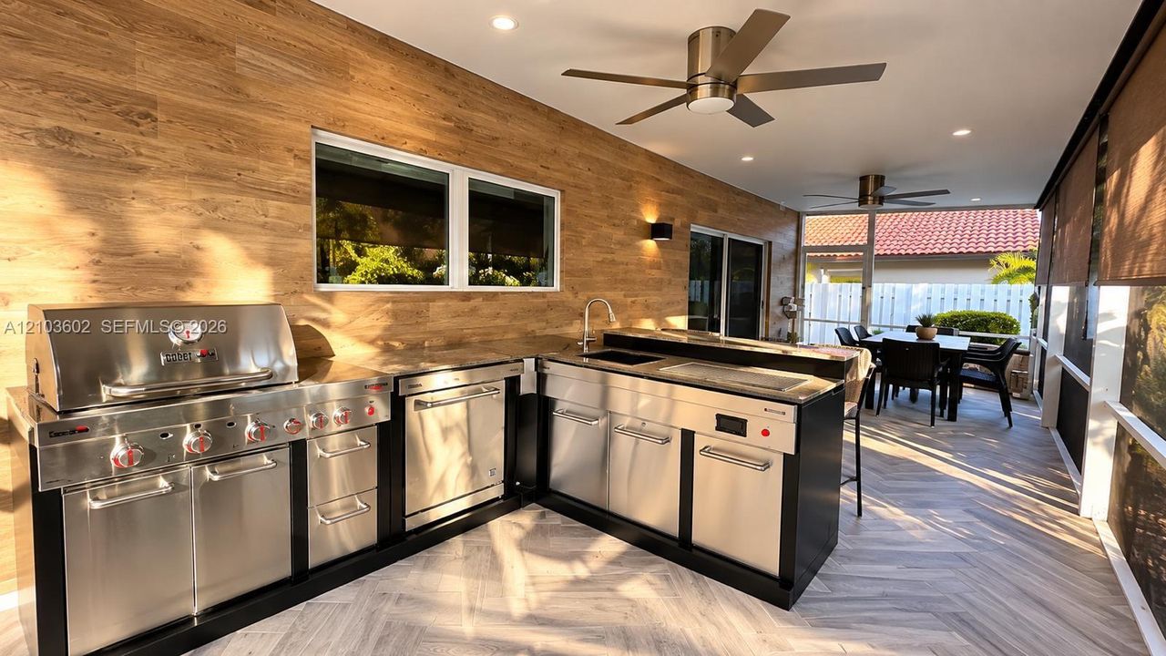 En Venta: $960,000 (3 camas, 2 baños, 2336 Pies cuadrados)