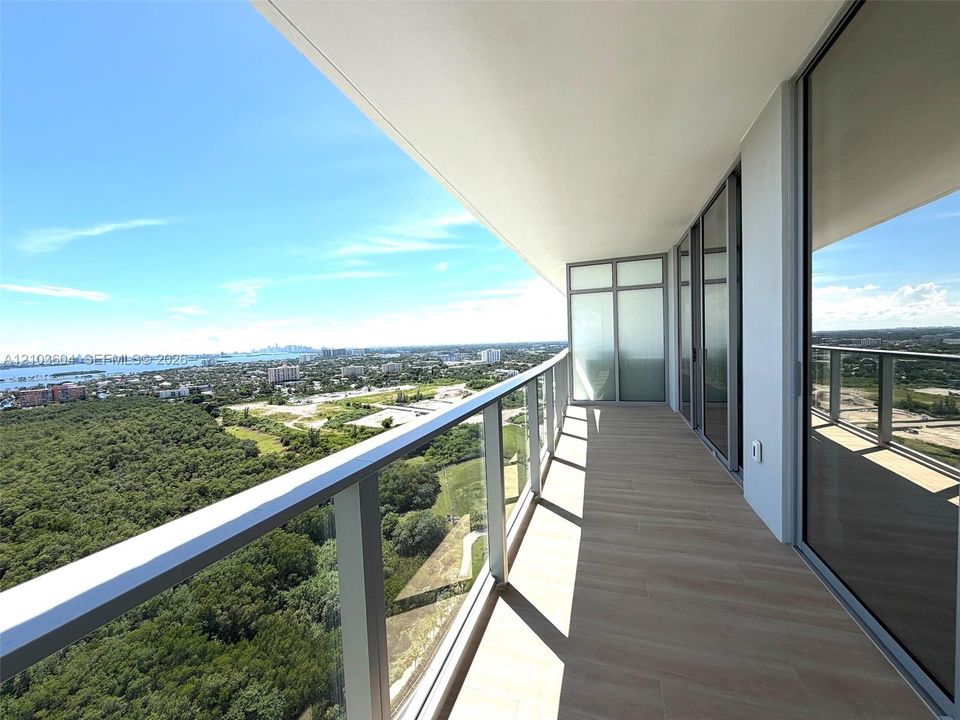 For Rent: $6,600 (1 beds, 2 baths, 1081 Square Feet)