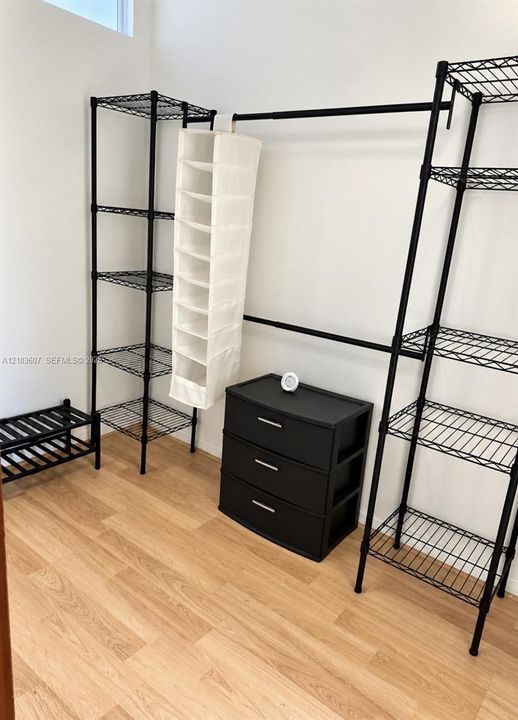 En Venta: $140,000 (0 camas, 1 baños, 406 Pies cuadrados)