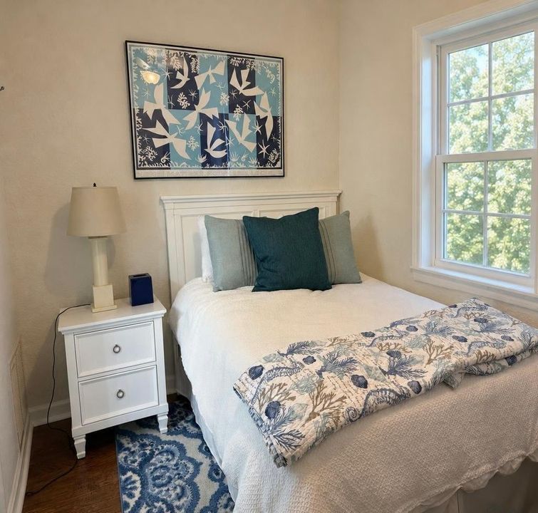 Bedroom 3 (upstairs)