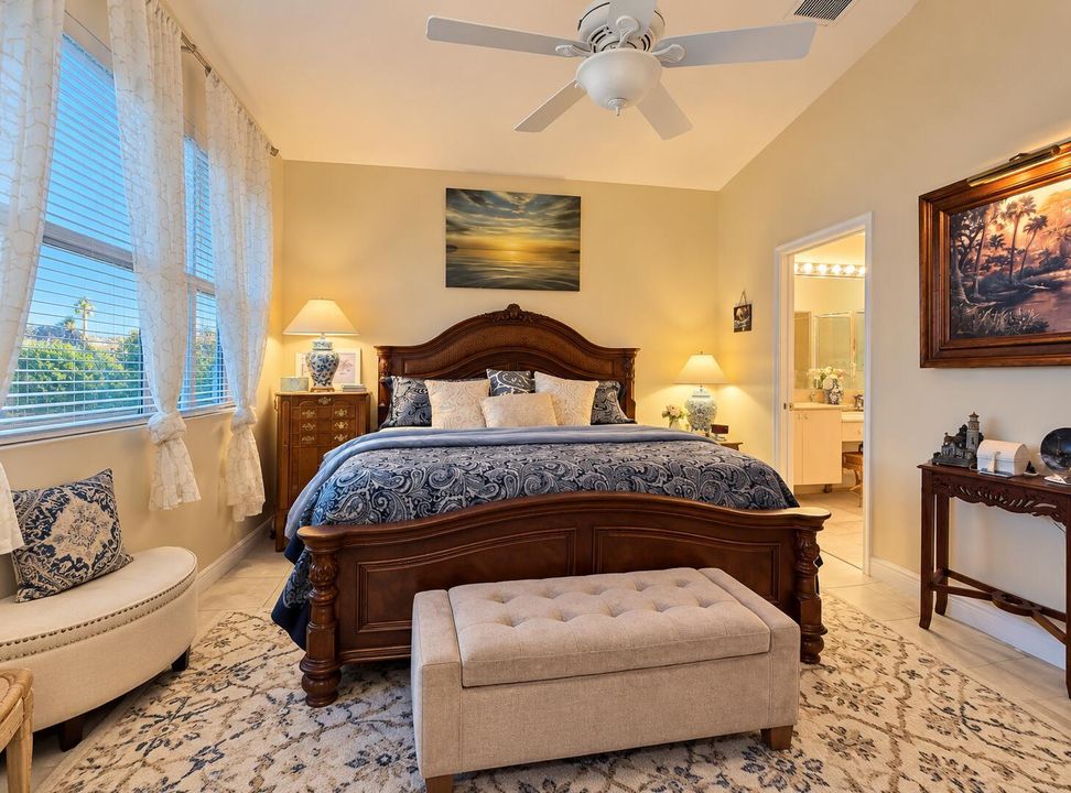 Elegant Traditional Bedroom Retreat
