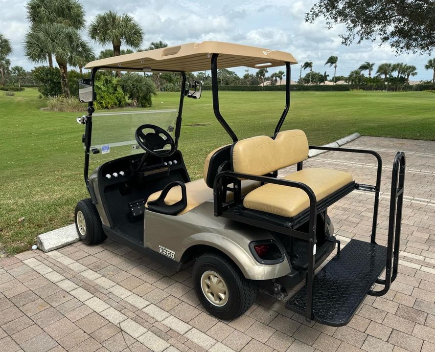 Golf Cart