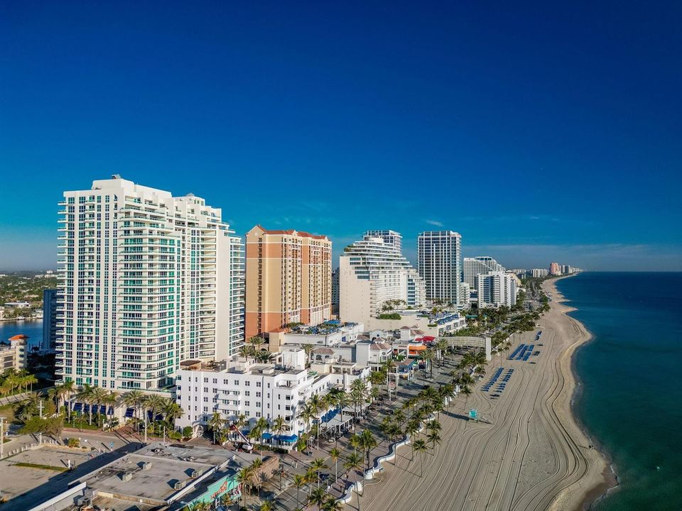 Las Olas Beach Club