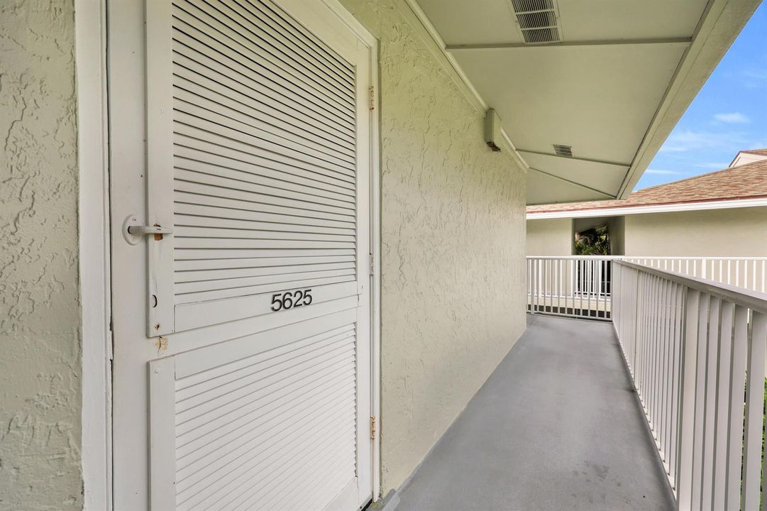 2400 se ocean drive 5625 - 002