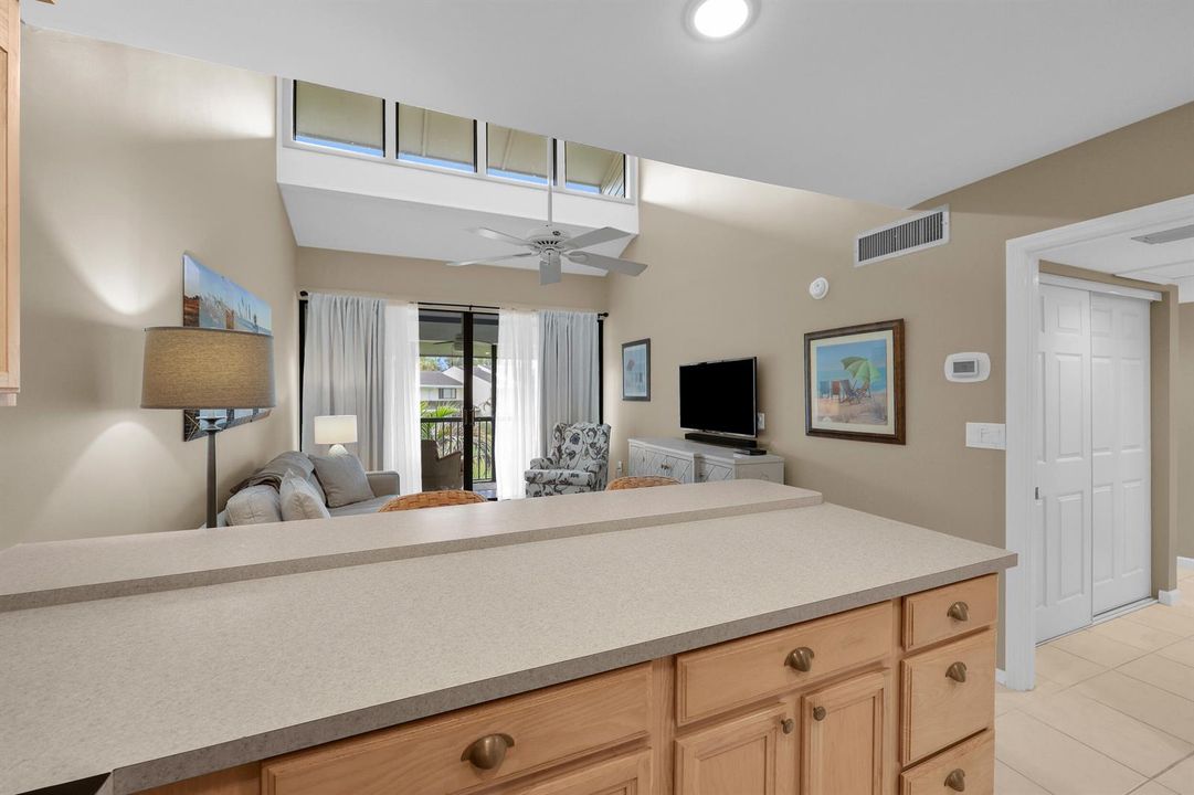 2400 se ocean drive 5625 - 005