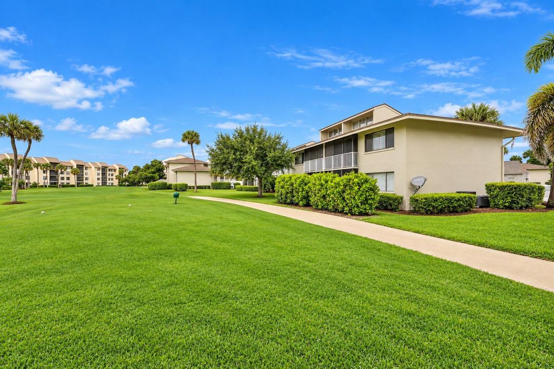 Sunny Tropical Golf Community Path