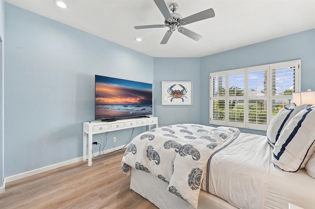 17556 Charnwood