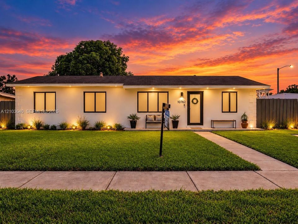 En Venta: $589,000 (3 camas, 2 baños, 1200 Pies cuadrados)
