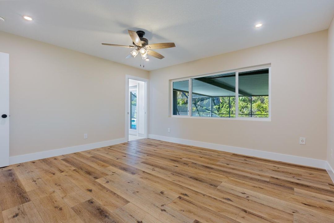 1425 SE Sunshine Ave-022