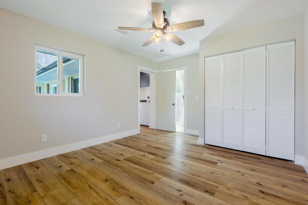 1425 SE Sunshine Ave-014