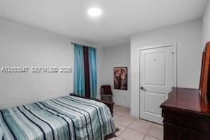 En Venta: $639,000 (5 camas, 3 baños, 2526 Pies cuadrados)