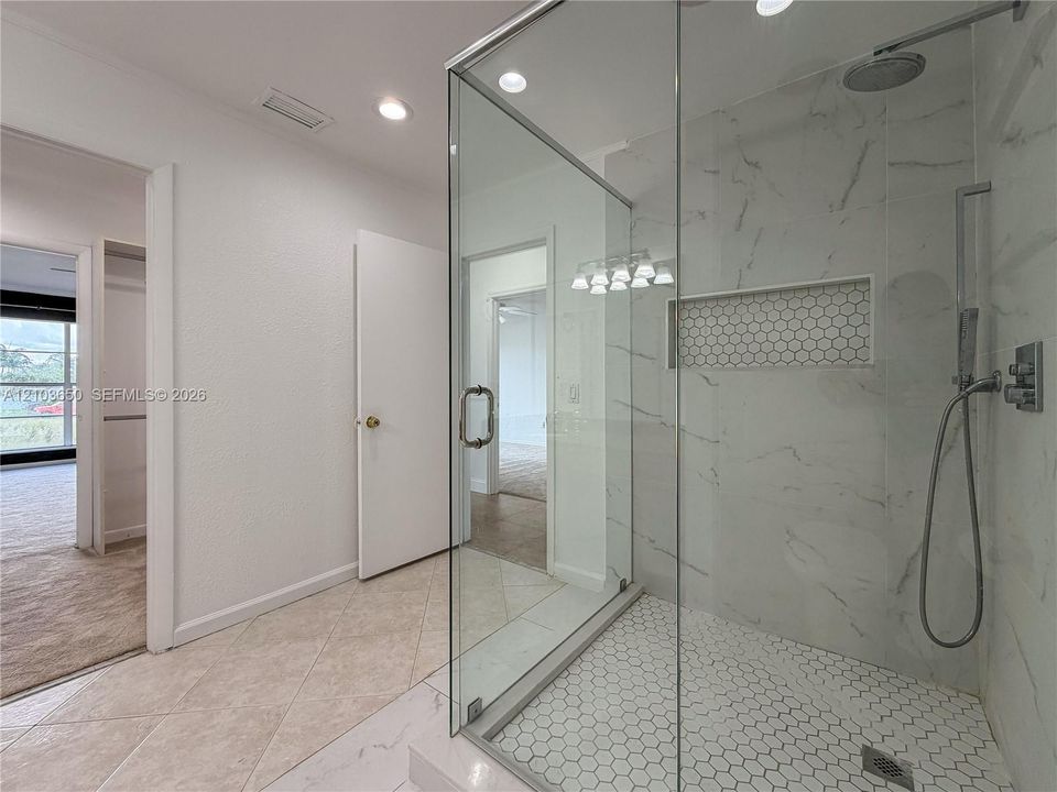 В аренду: $2,750 (3 спален, 2 ванн, 1550 Квадратных фут)