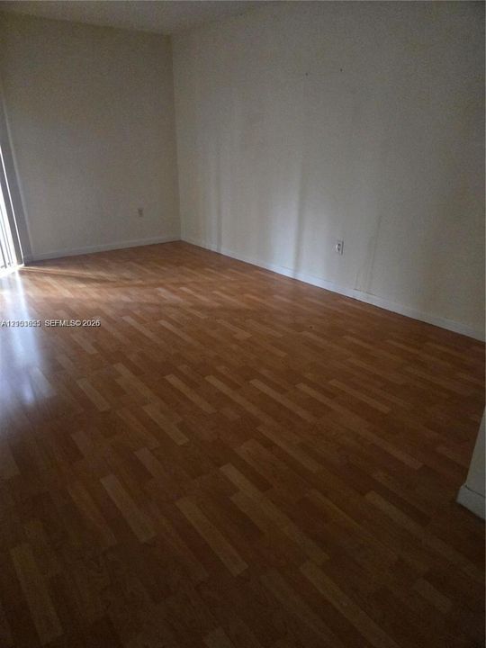 For Rent: $2,050 (2 beds, 2 baths, 1132 Square Feet)