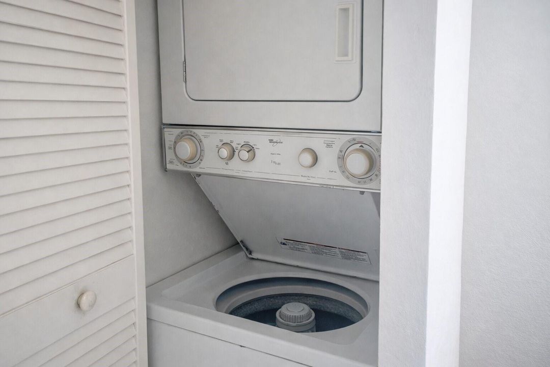 Washer/Dryer