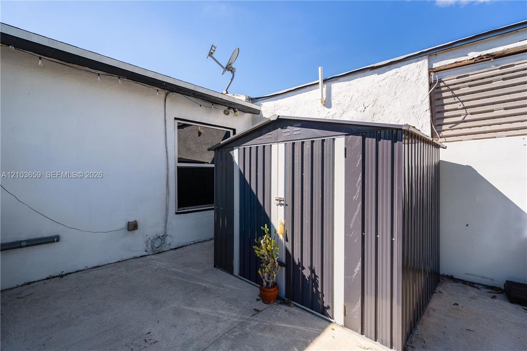 En Venta: $545,000 (3 camas, 1 baños, 1015 Pies cuadrados)