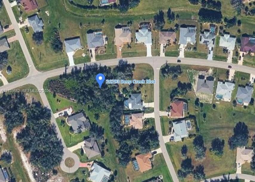 待售: $47,500 (0.22 acres)