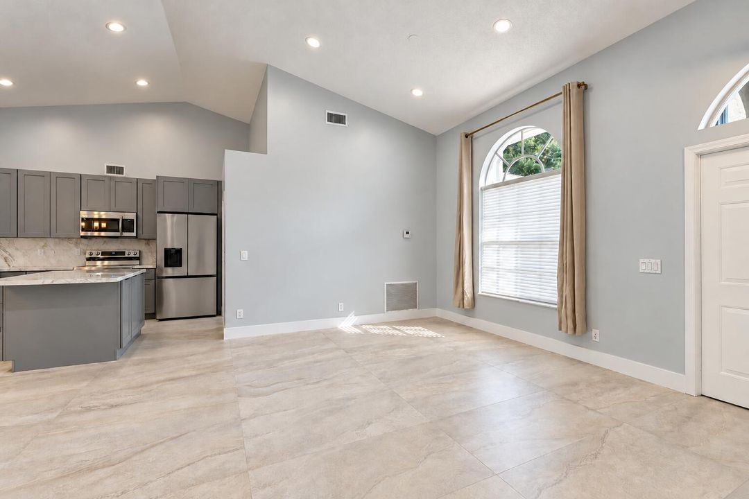 1185 Wild Cherry Ln_7