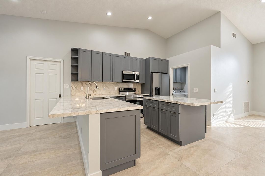 1185 Wild Cherry Ln_4