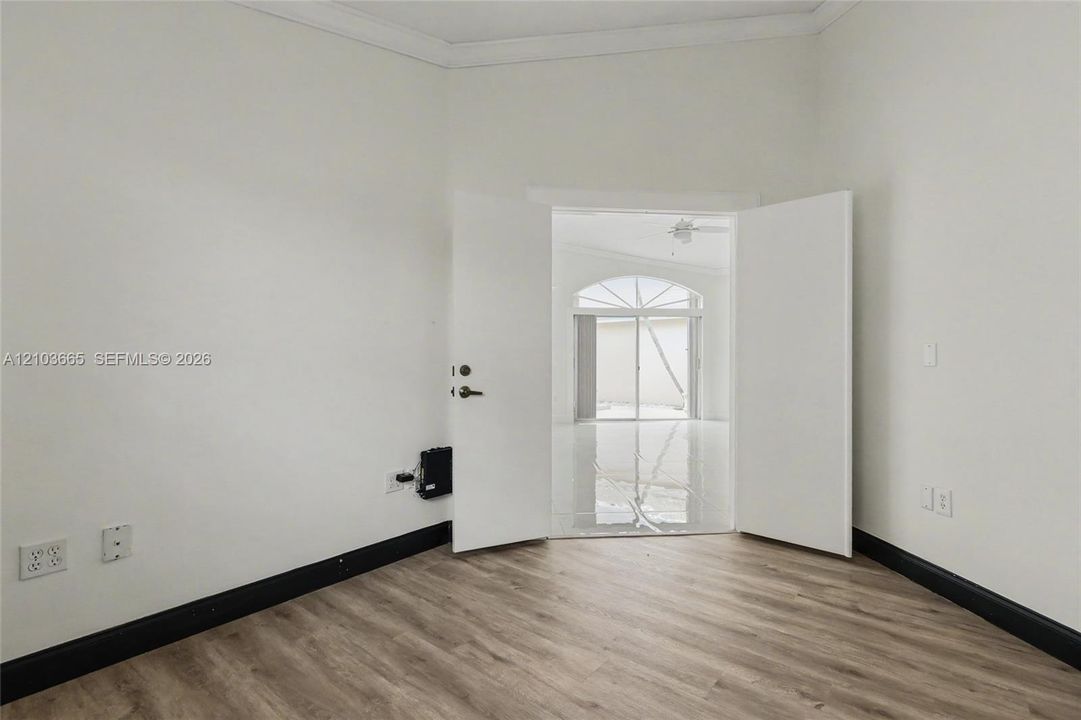 На продажу: $675,000 (3 спален, 2 ванн, 1767 Квадратных фут)