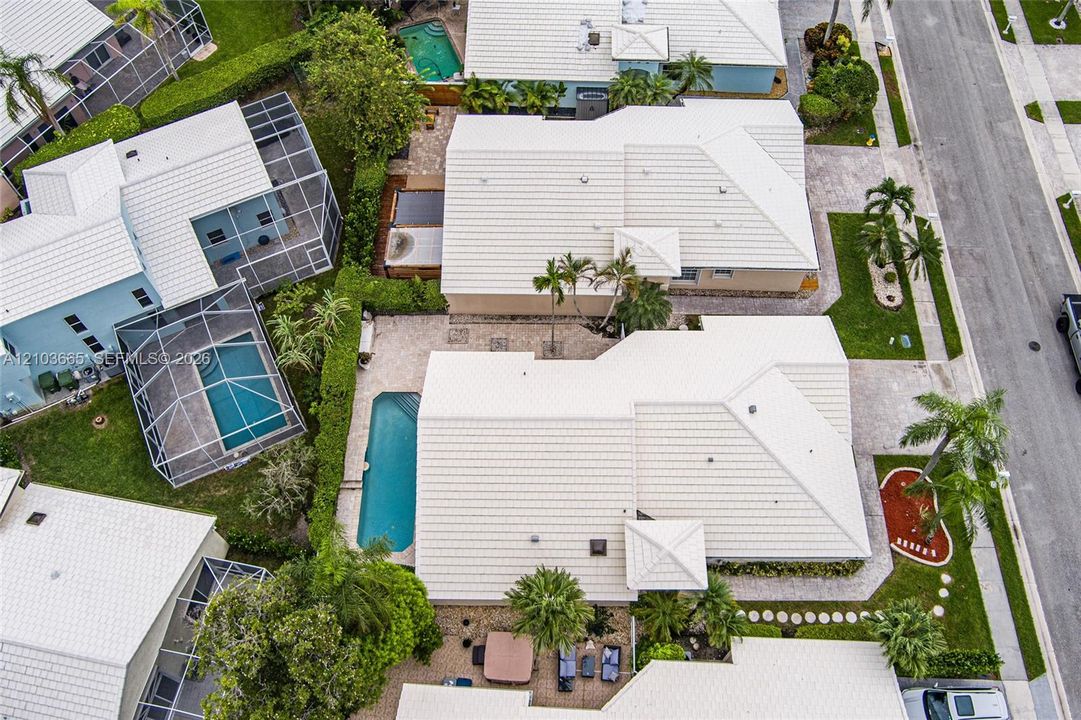 На продажу: $675,000 (3 спален, 2 ванн, 1767 Квадратных фут)