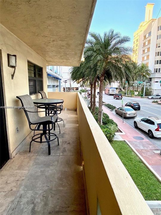 В аренду: $2,995 (2 спален, 2 ванн, 982 Квадратных фут)