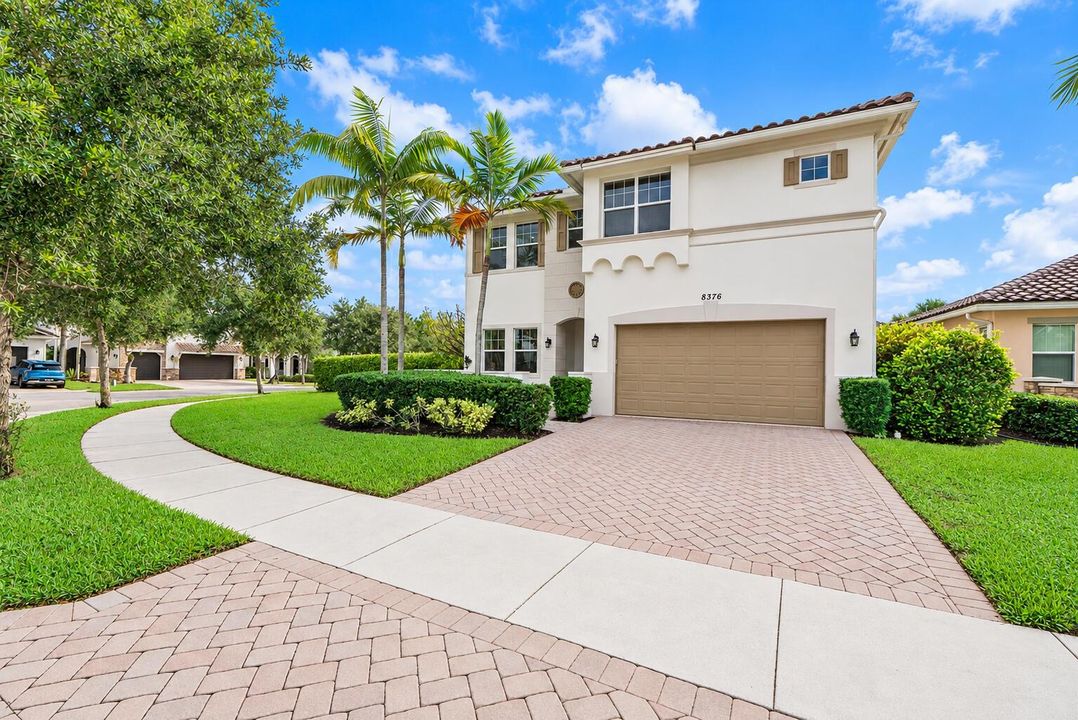 8376 Nw 121st Way_003