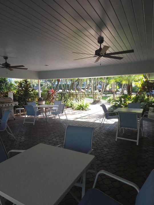 Covered BBQ and outdoor dining clubhouse