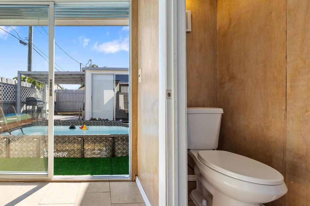33-Cabana-Bath