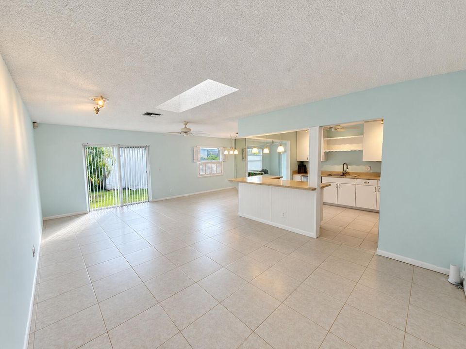 Bright airy interior with skylight (1)
