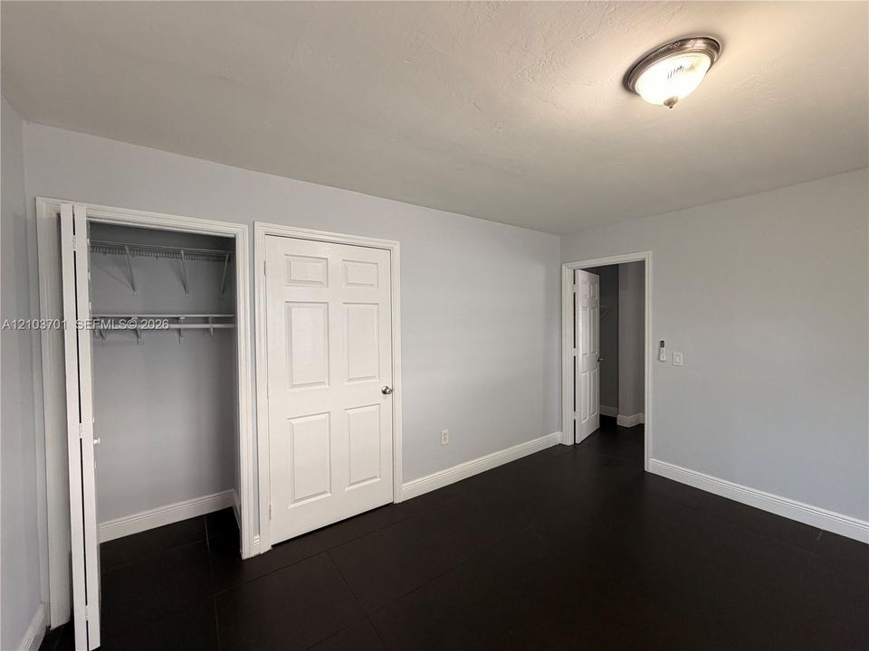 В аренду: $2,300 (1 спален, 1 ванн, 1520 Квадратных фут)