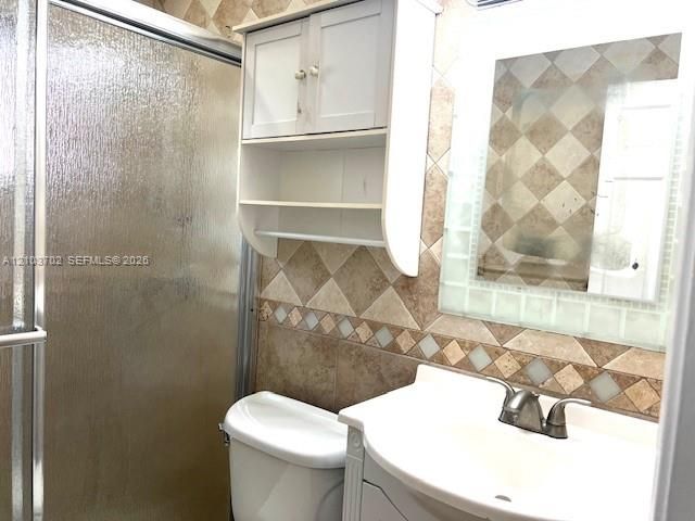 В аренду: $2,900 (3 спален, 2 ванн, 1280 Квадратных фут)
