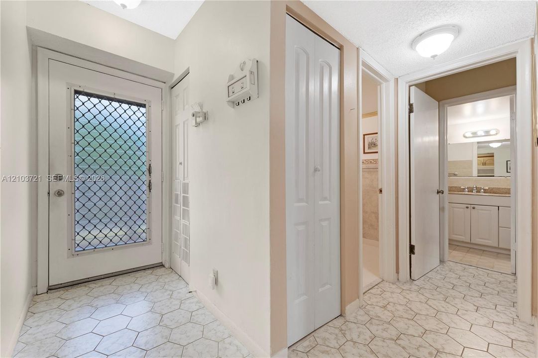 En Venta: $129,000 (1 camas, 1 baños, 800 Pies cuadrados)