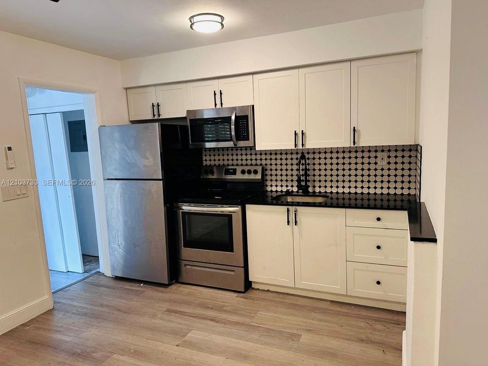 En Renta: $1,700 (1 camas, 1 baños, 650 Pies cuadrados)
