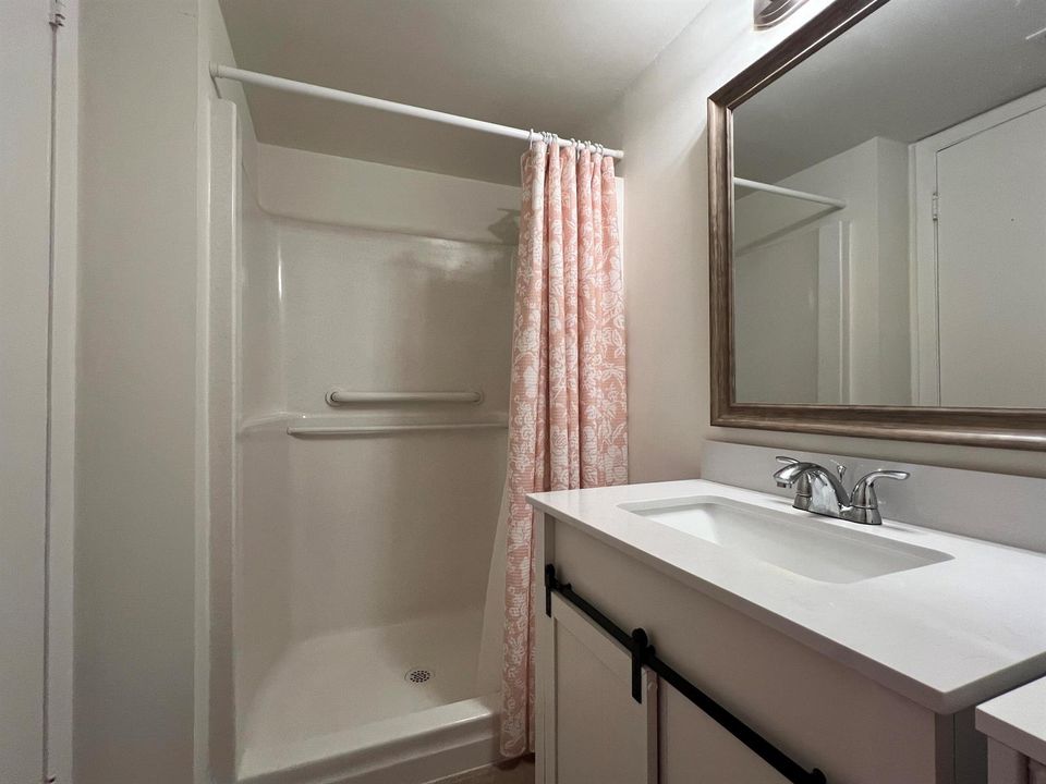 Walk in Shower