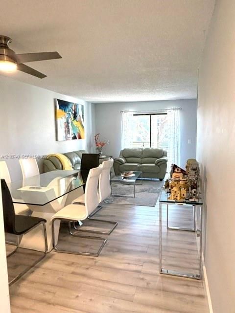 En Venta: $140,000 (2 camas, 2 baños, 850 Pies cuadrados)