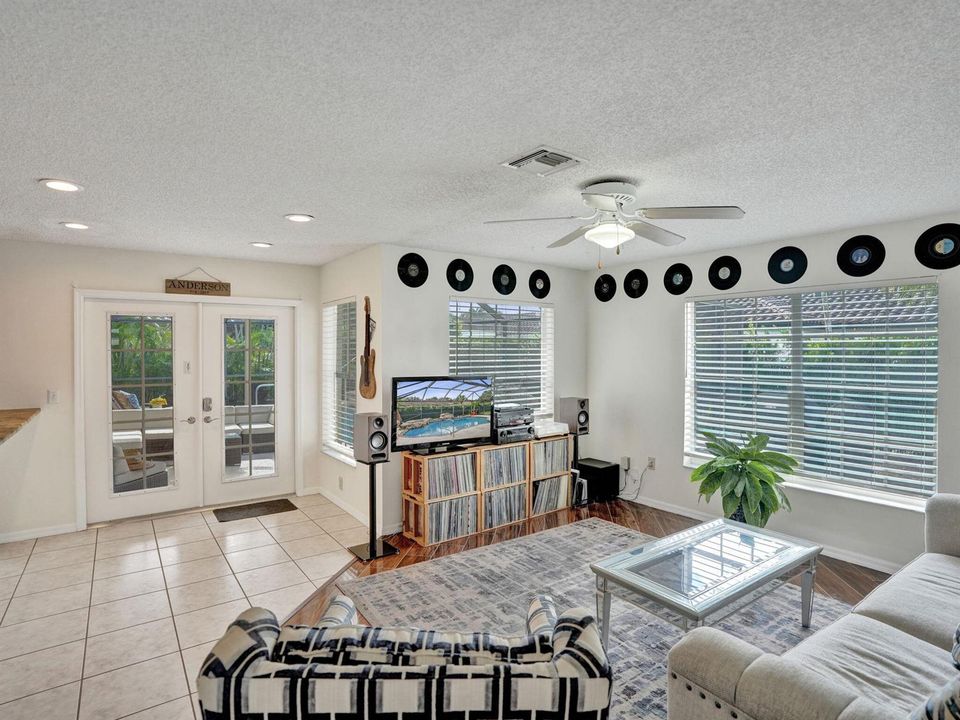 21-web-or-mls-DSC03858