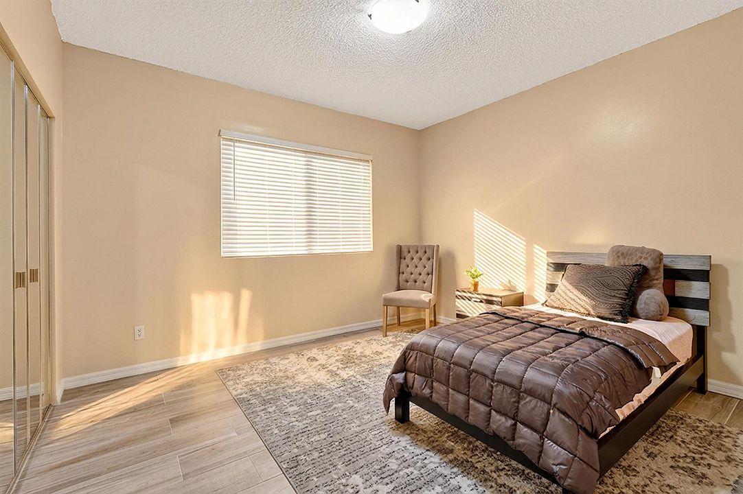 176OrangeDr(53)EDIT