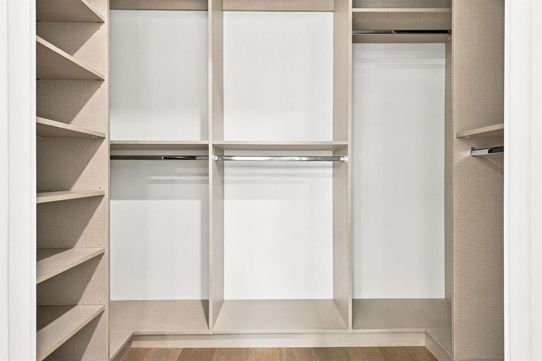 Walk In Closet