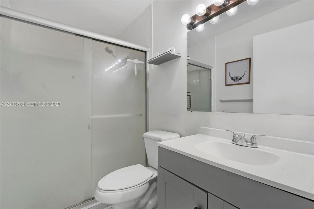 For Sale: $400,000 (3 beds, 2 baths, 1482 Square Feet)