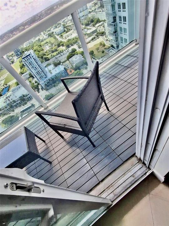 В аренду: $2,800 (1 спален, 1 ванн, 839 Квадратных фут)