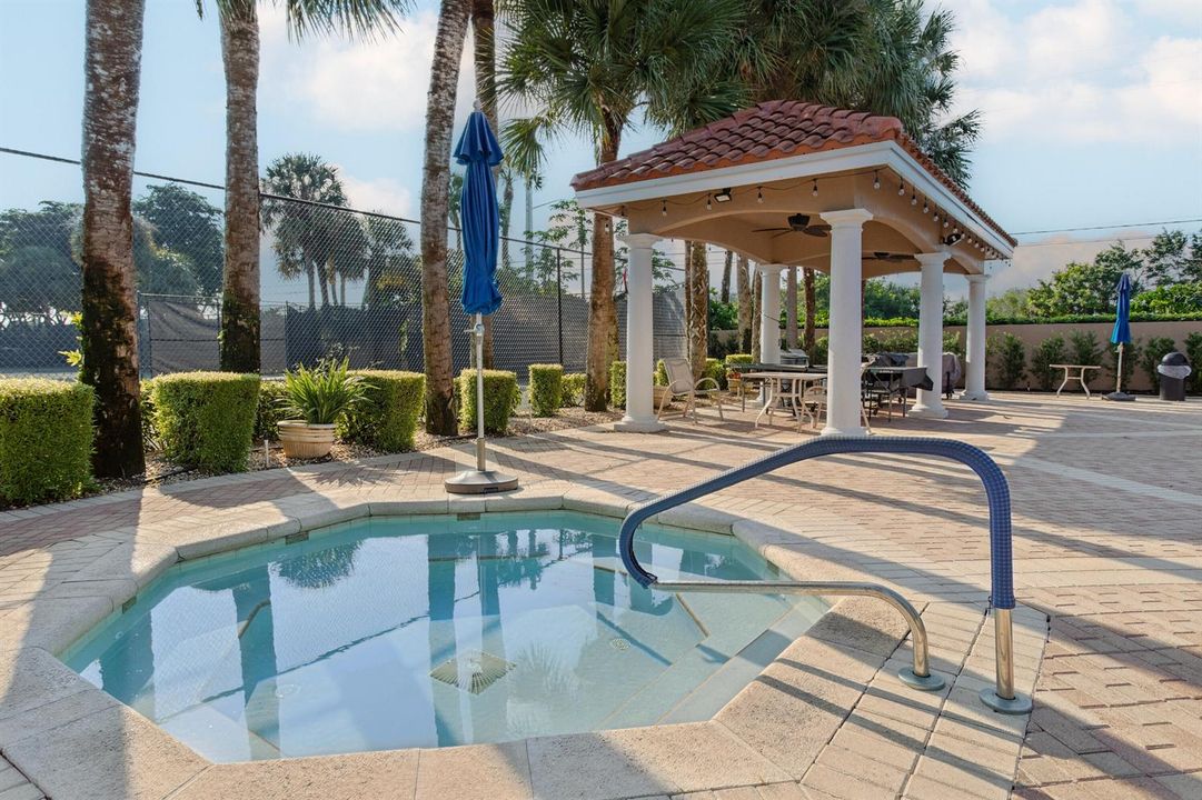 Clubhouse Jacuzzi
