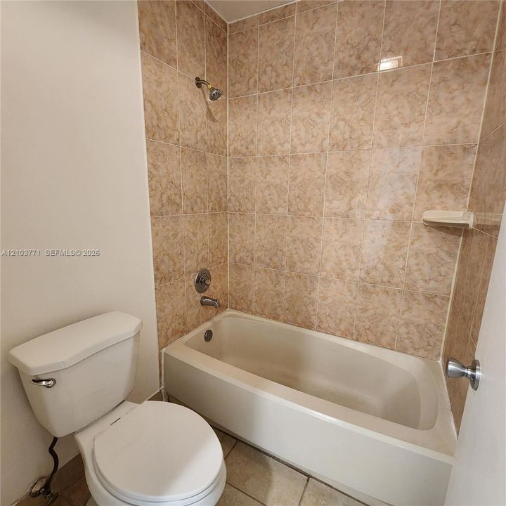 En Renta: $2,250 (2 camas, 1 baños, 1277 Pies cuadrados)