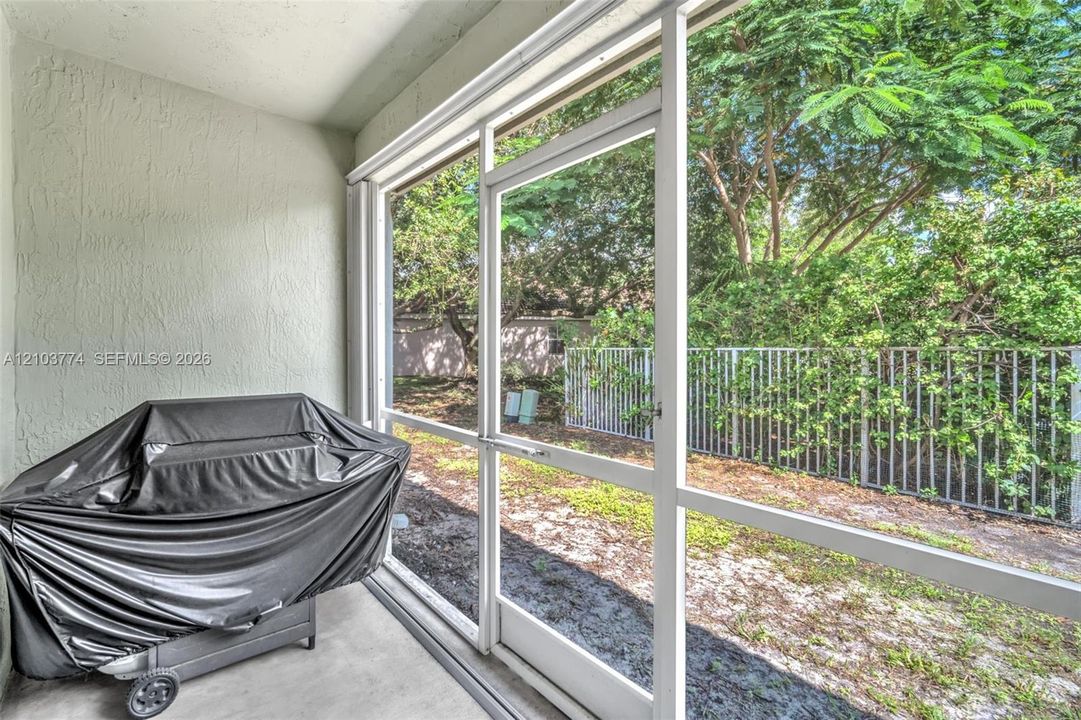 For Sale: $509,000 (2 beds, 2 baths, 1480 Square Feet)