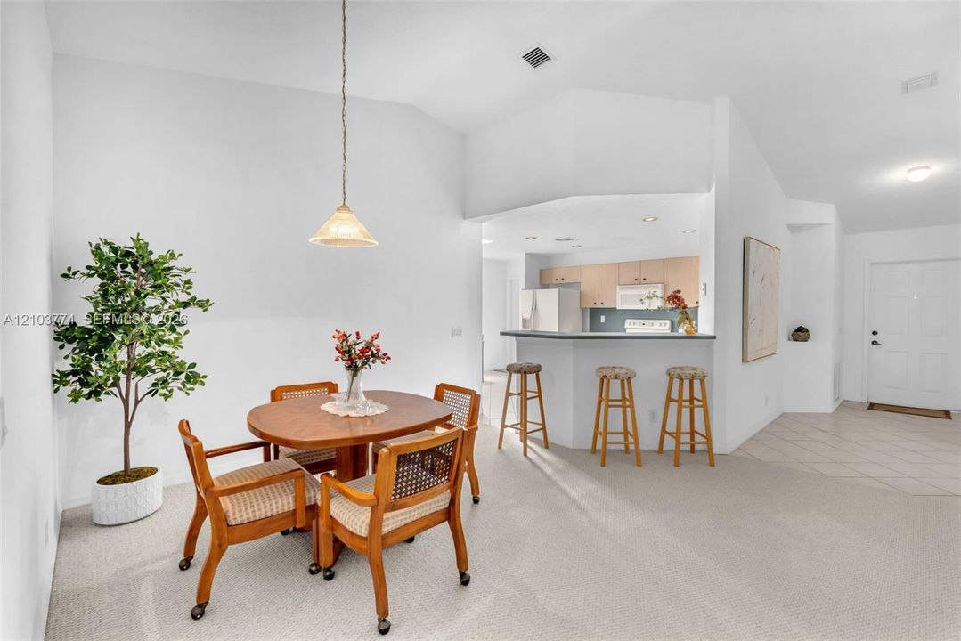 For Sale: $509,000 (2 beds, 2 baths, 1480 Square Feet)