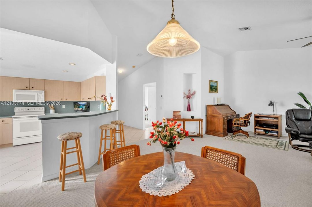 For Sale: $509,000 (2 beds, 2 baths, 1480 Square Feet)