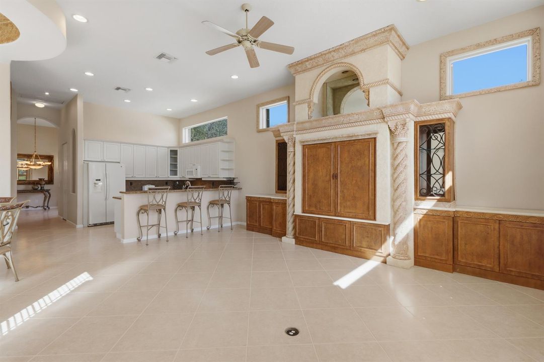 Kitchen/Family Room