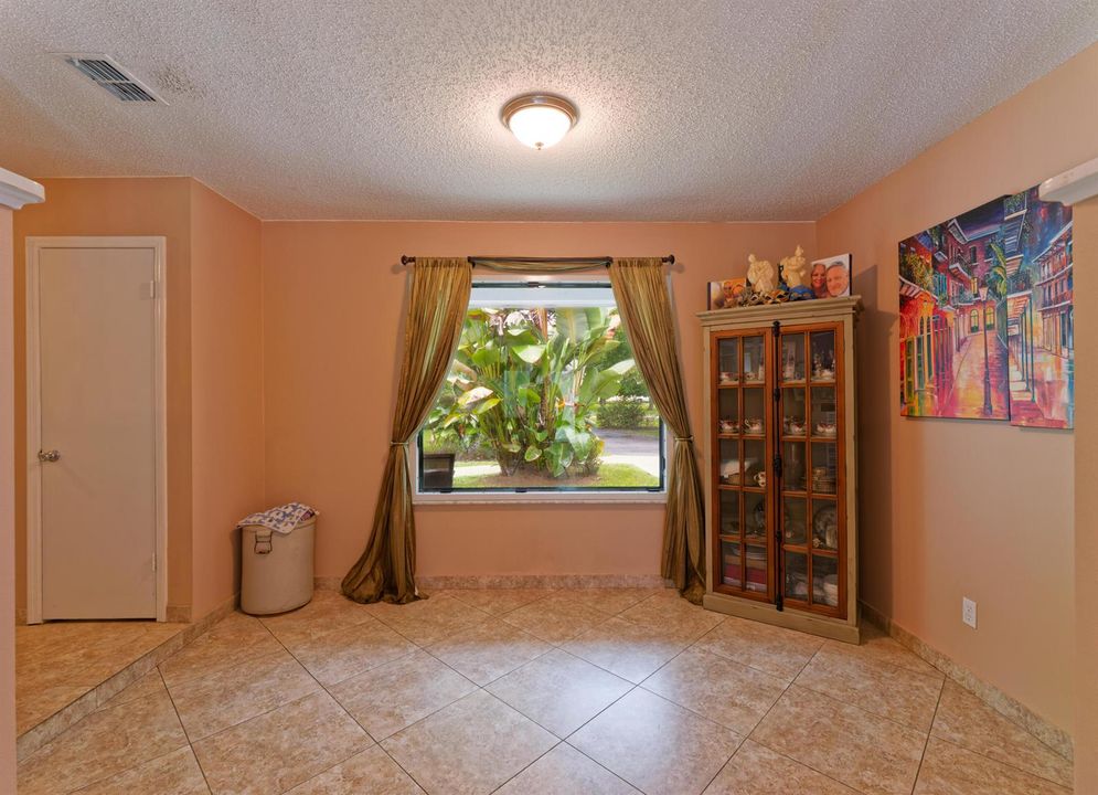 Living room 2